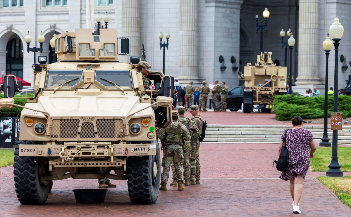 Trump dice que saldrá a patrullar en Washington con la policía y ejército Trump dice que saldrá a patrullar en Washington con la policía y ejército