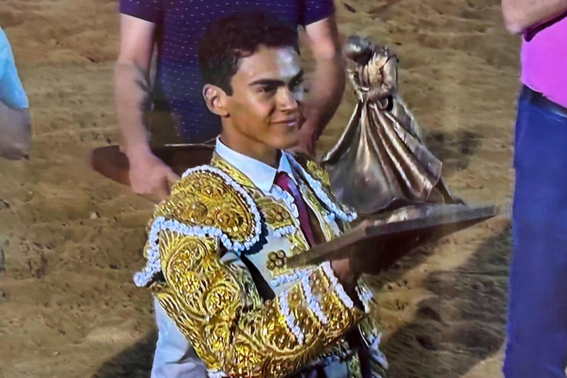 Novillero Ignacio Garibay Quijas se confirma como joven promesa con tardes de triunfos en España