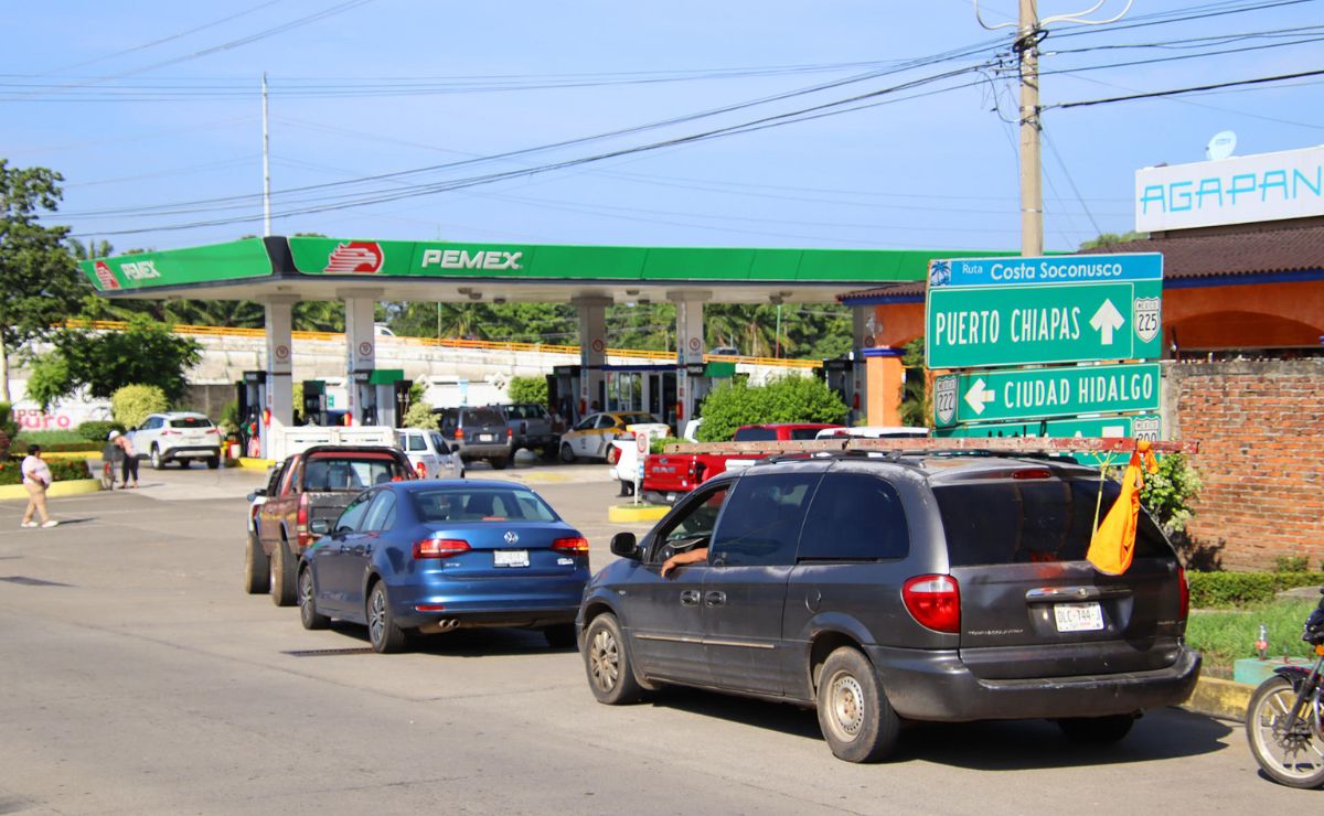 Sheinbaum niega desabasto de gasolina; “es un tema de transporte”, aclara