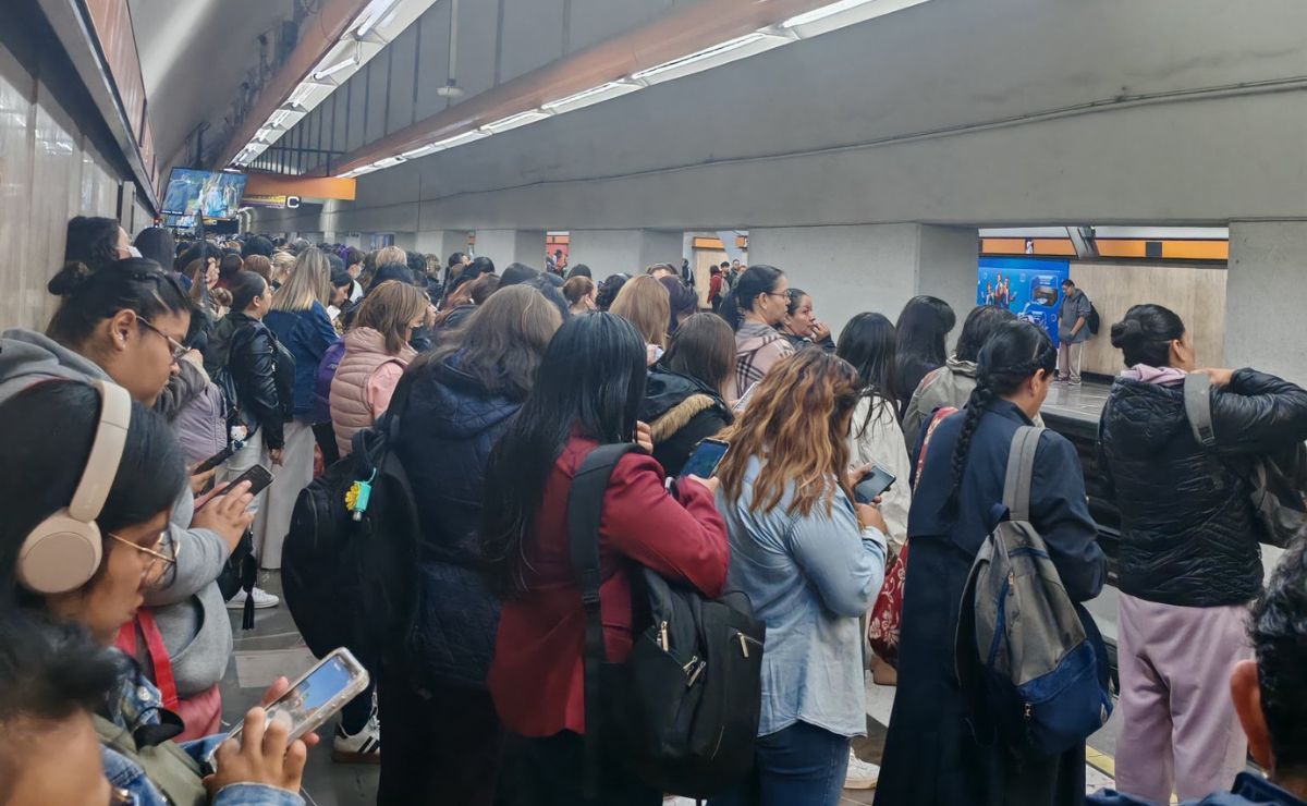 Metro CDMX reporta marcha lenta en Línea 7