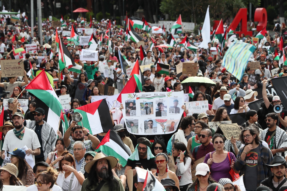 Marchan en CDMX para exigir la entrada de alimentos y medicinas a Gaza