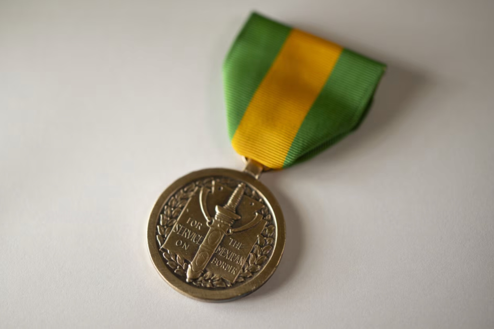 Estados Unidos crea la Medalla de Defensa Fronteriza Mexicana Estados Unidos crea la Medalla de Defensa Fronteriza Mexicana