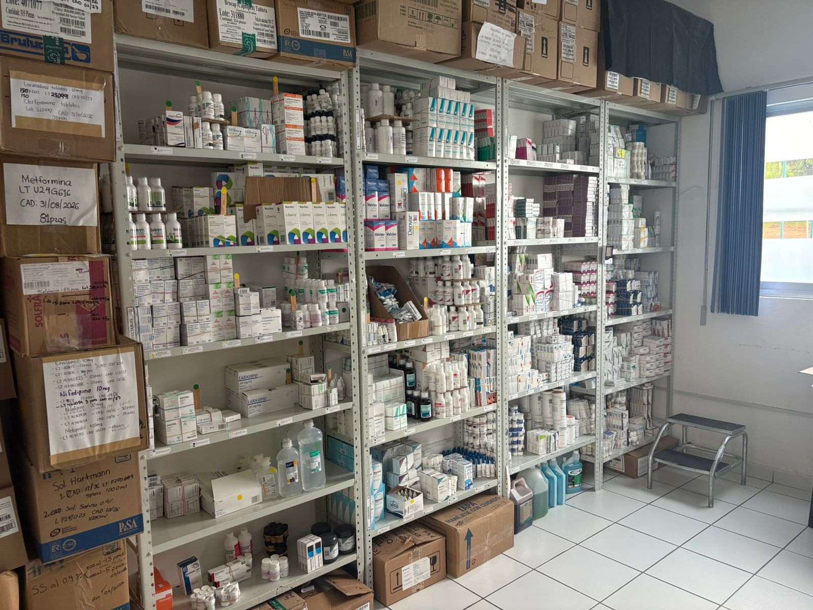 Gobierno lanza las “Rutas de la Salud” para abastecer medicamentos en clínicas del IMSS Bienestar