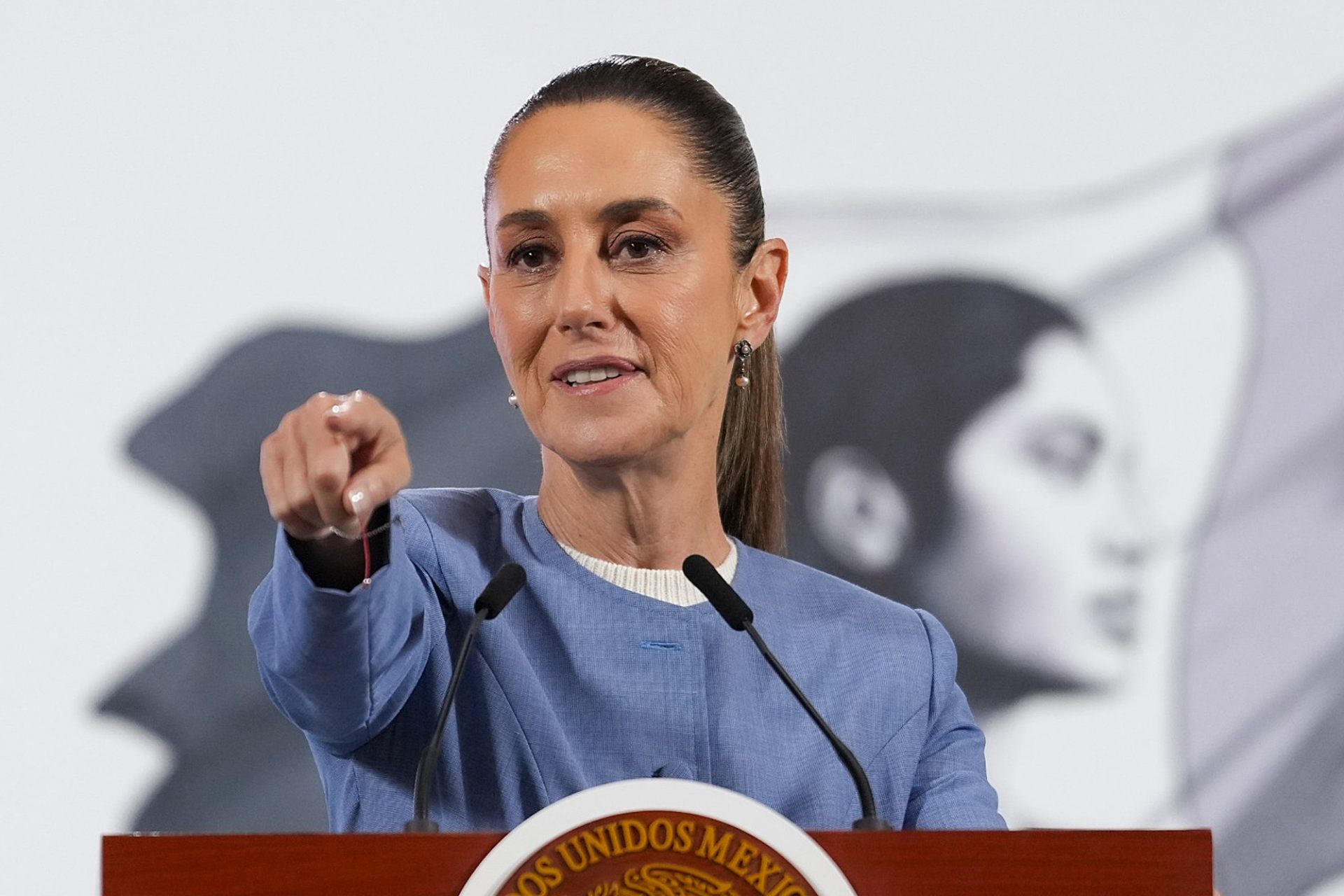 Sheinbaum afirma que viajes lujosos no tienen que ver con la Cuarta Transformación Sheinbaum afirma que viajes lujosos no tienen que ver con la Cuarta Transformación