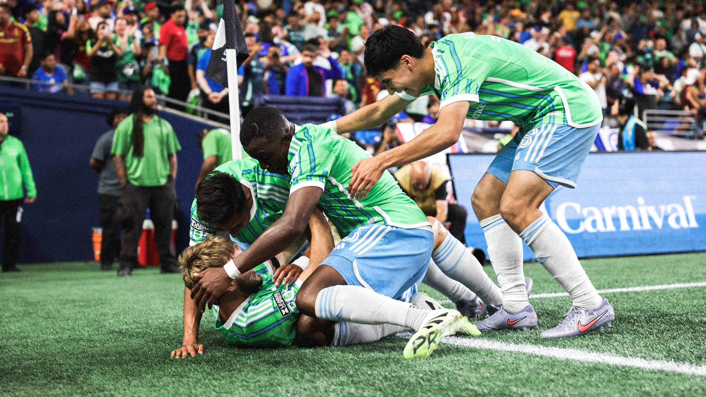 Sounders aplasta al Cruz Azul con un 0-7