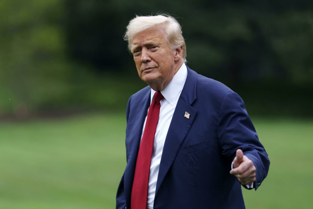 Claudia Sheinbaum dio lección magistral de cómo negociar con Trump, resalta Newsmax TV - trump-india-aranceles-1024x683