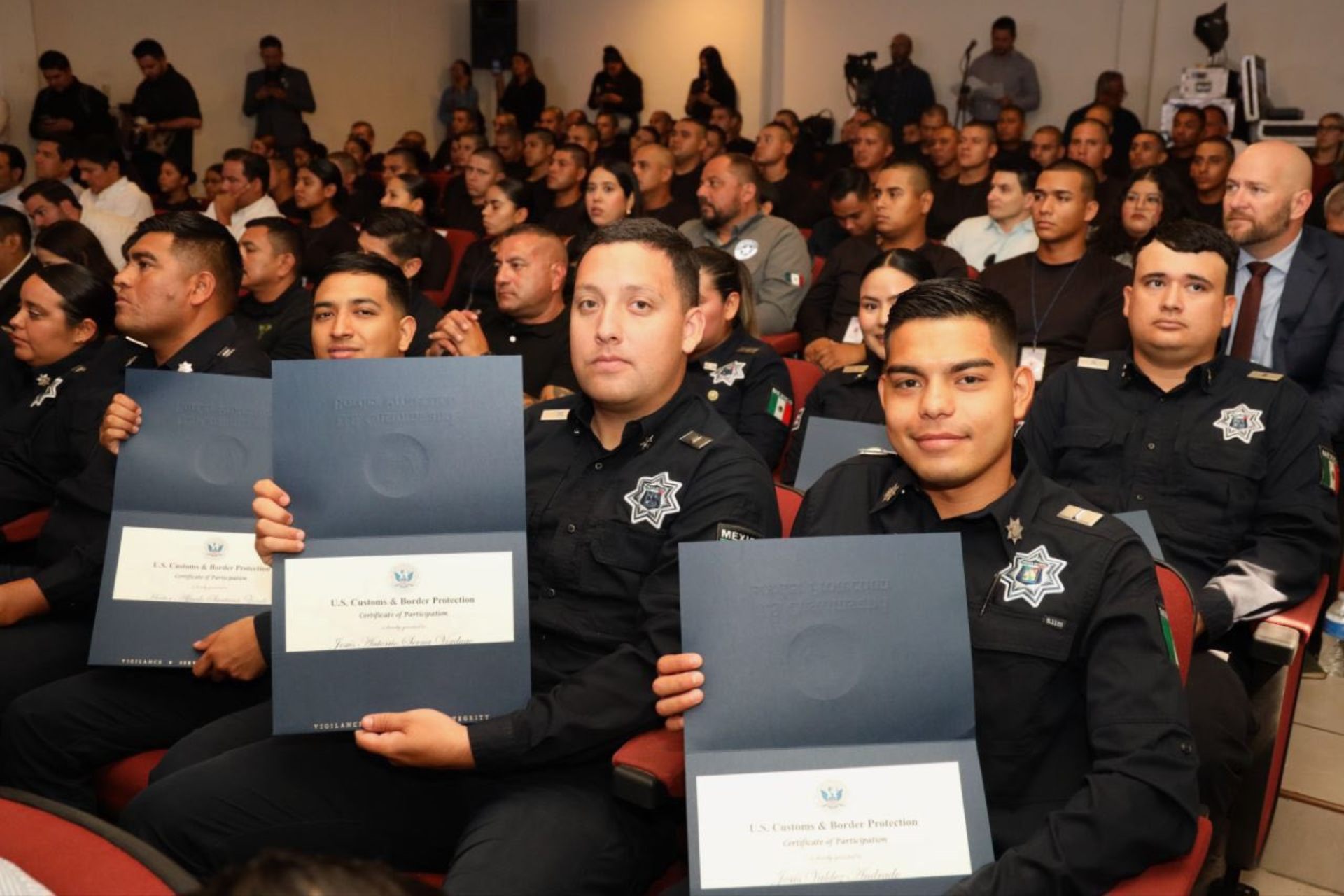 Embajador de EE.UU. en México celebra nueva Unidad Fronteriza en Sonora; reforzará seguridad y comercio en ambas naciones