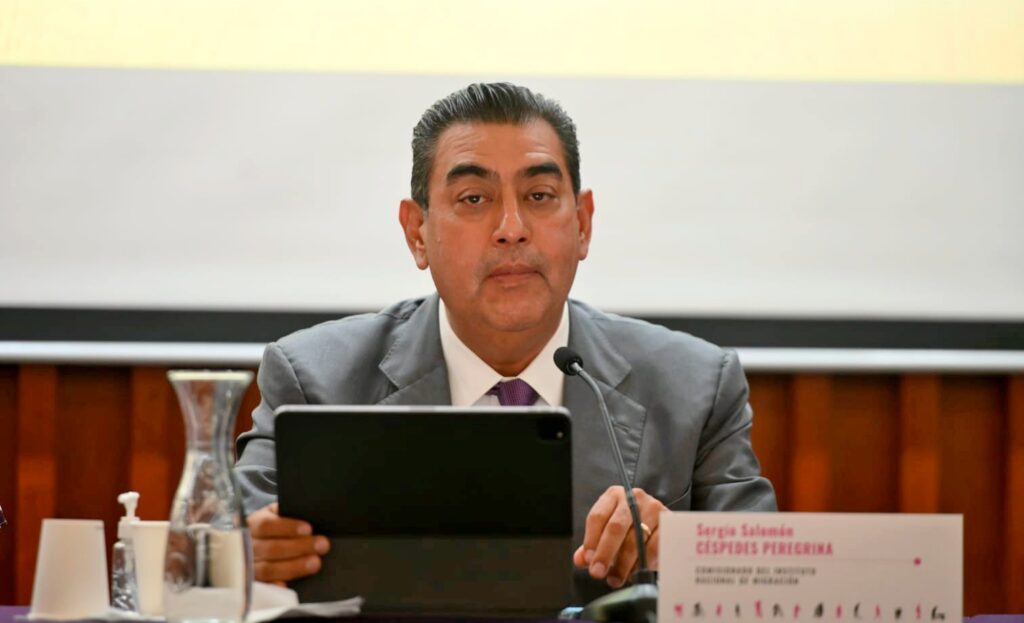 Presentan el libro “Migración: Bienestar Social e Inclusión Laboral” - whatsapp-image-2025-08-09-at-111106-pm-4-1024x623