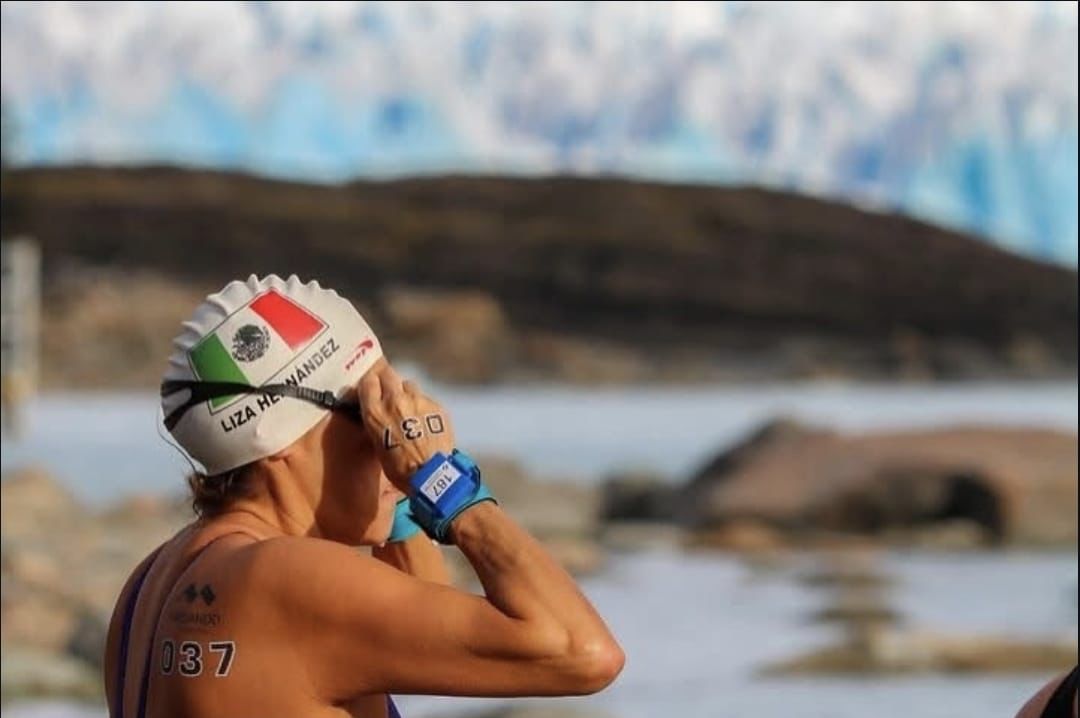 Elizabeth Hernández, la mexicana que desafía las heladas aguas del Glaciar Perito Moreno