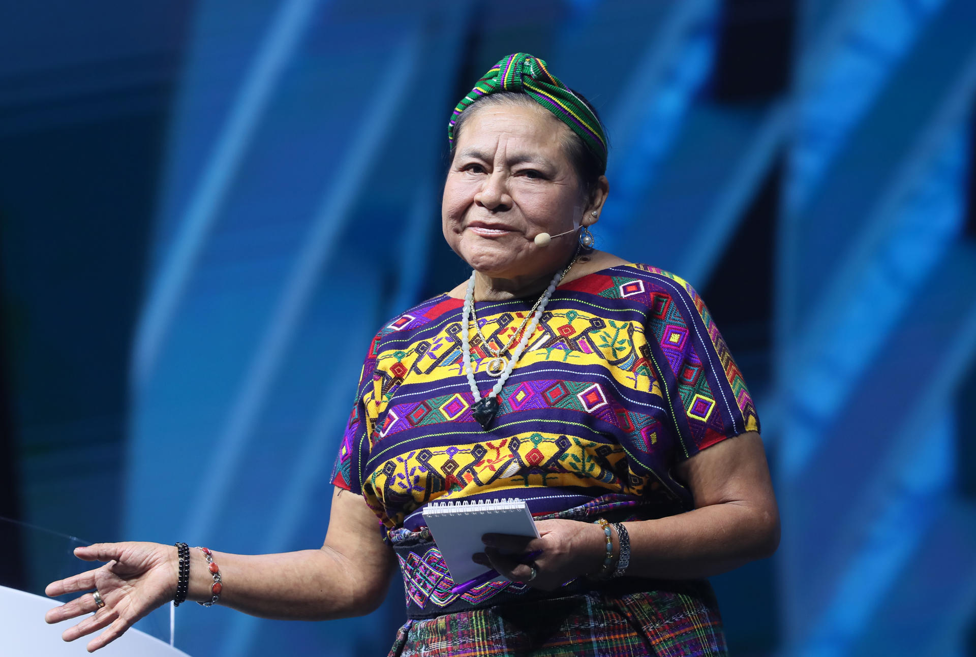 La Nobel de la Paz Rigoberta Menchú advierte sobre la deshumanización en la era digital