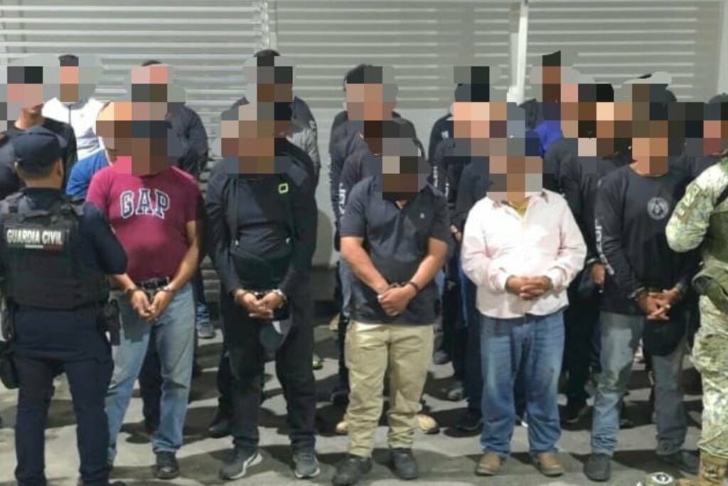 Declaran ilegal detención de presuntos miembros del brazo armado de La Luz del Mundo - 38-detenidos-la-luz-del-mundo-vista-hermosa-michoacan-1024x683