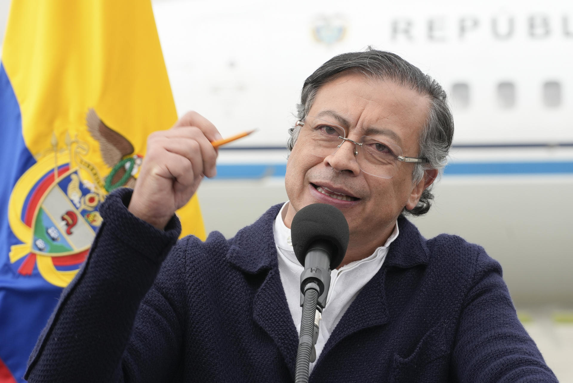 Gustavo Petro invita a Trump a Colombia para mostrarle cómo combatir las drogas sin misiles