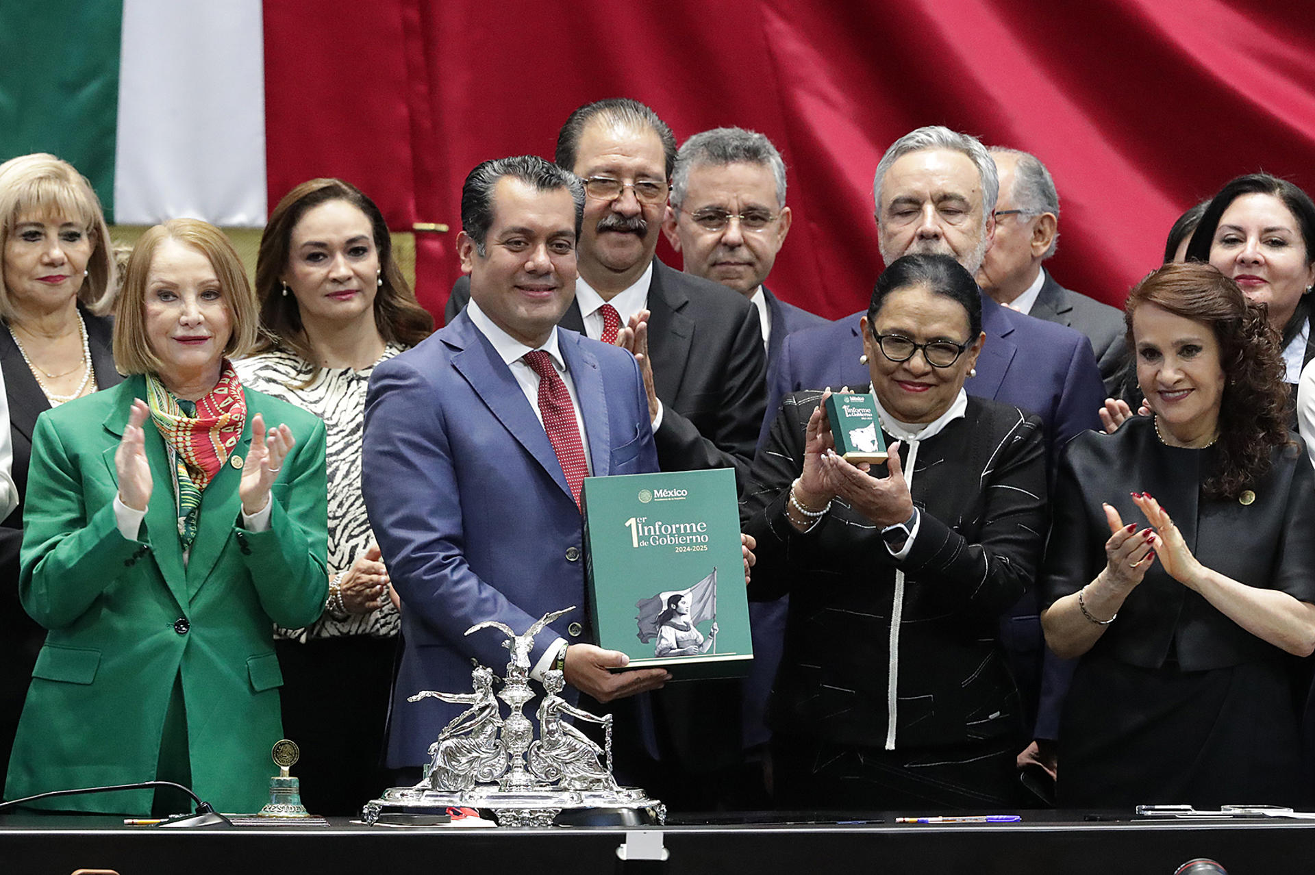 Rosa Icela Rodríguez entrega el I Informe de Gobierno de Sheinbaum