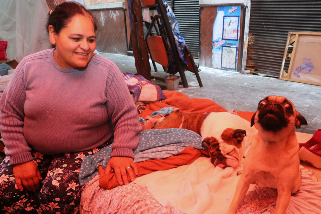 Vecinos desalojados en Centro Histórico de Ciudad de México denuncian violaciones de DD.HH. - 7d57056615ee31253c1101bbb5fecca0a2efc167w-1024x683