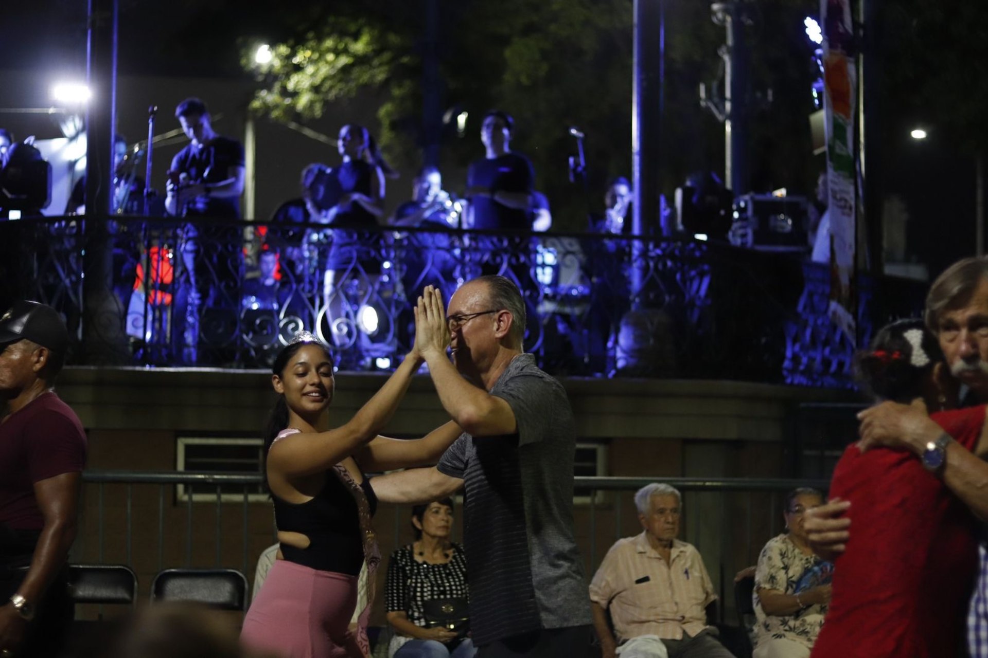 Con cultura, música, tradición y reconocimiento deportivo, Culiacán conmemora su 494 aniversario de fundación