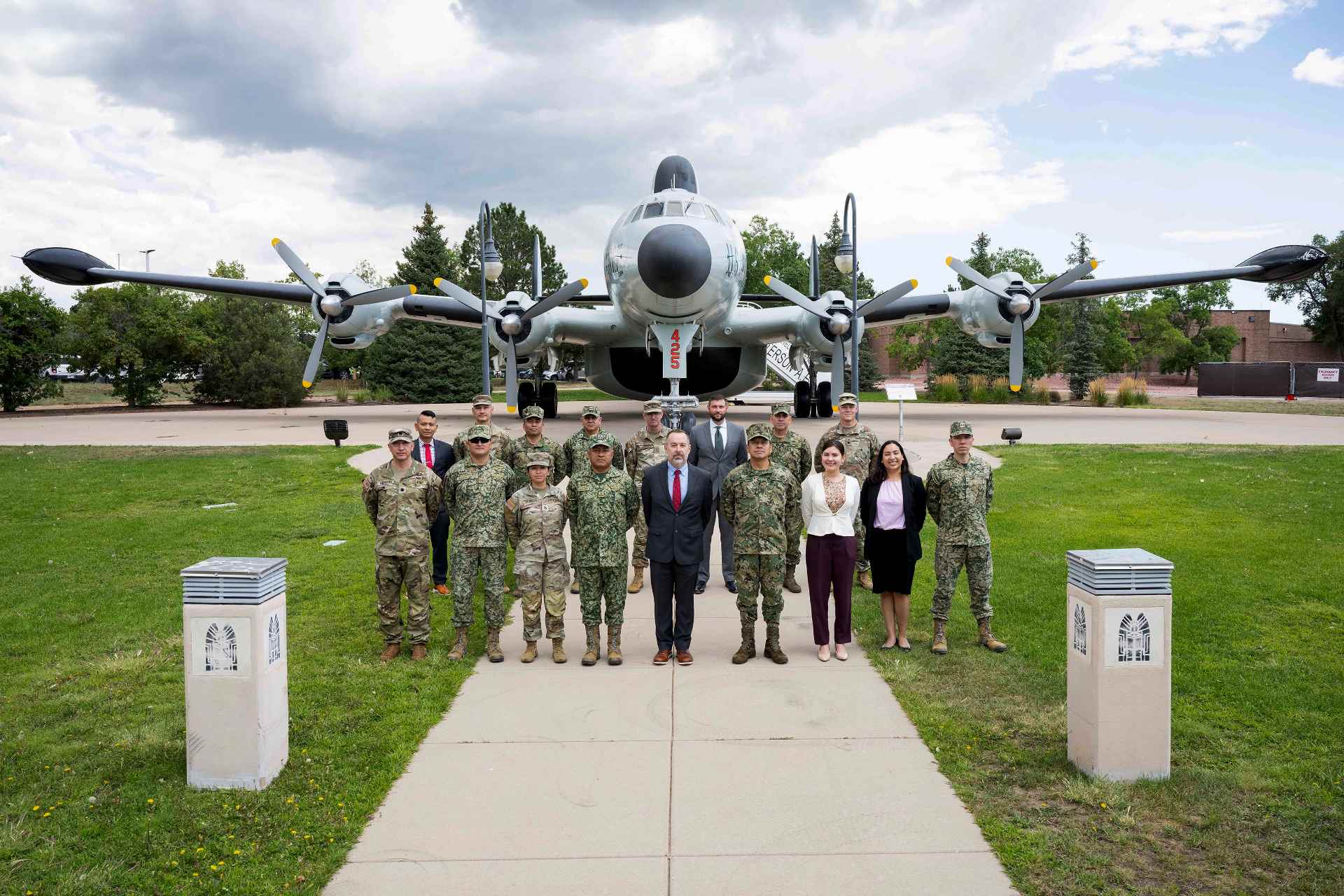 Marina, Defensa y Comando Norte de EE.UU. comparten información en materia de seguridad