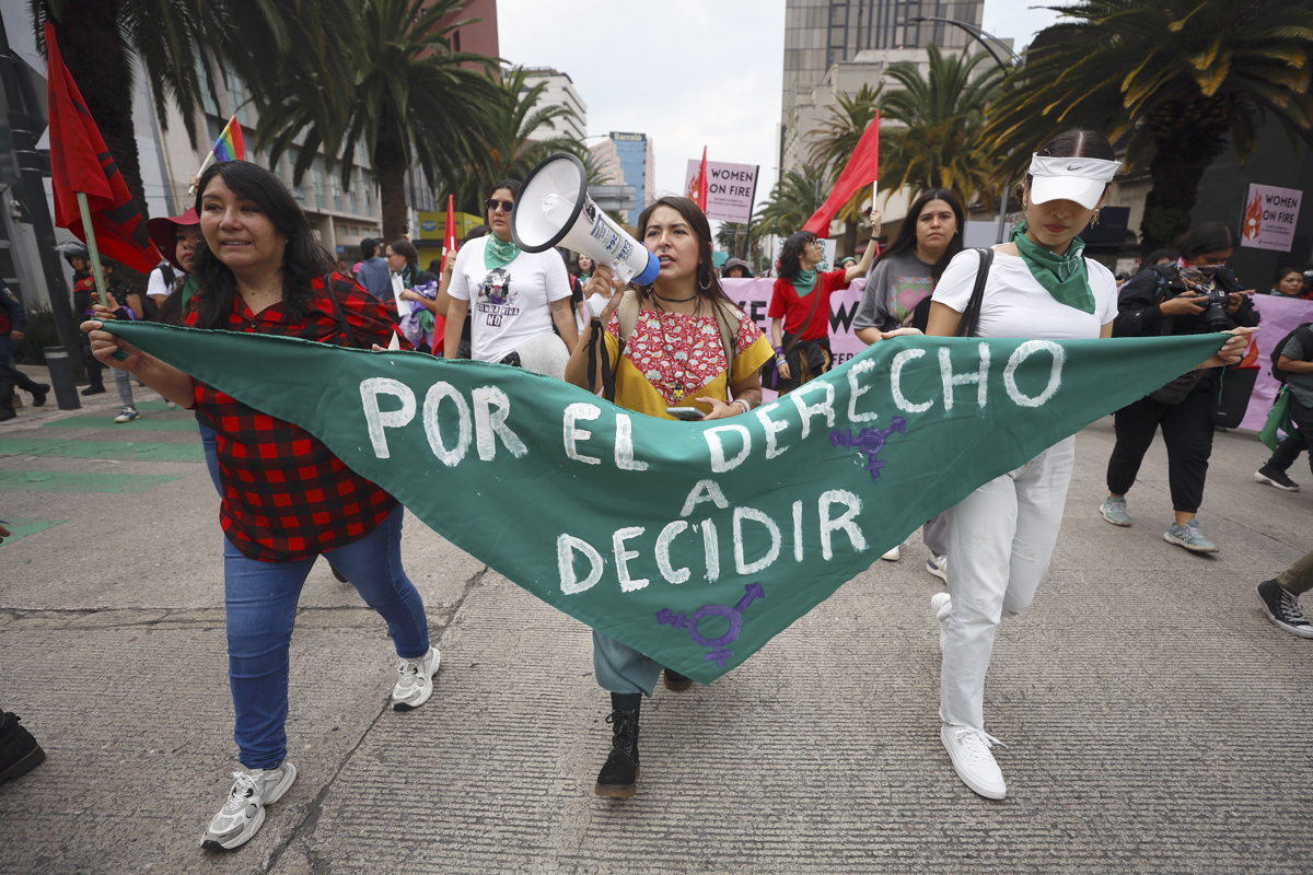 Despenalización total y accesibilidad: la lucha feminista por el aborto persiste en México