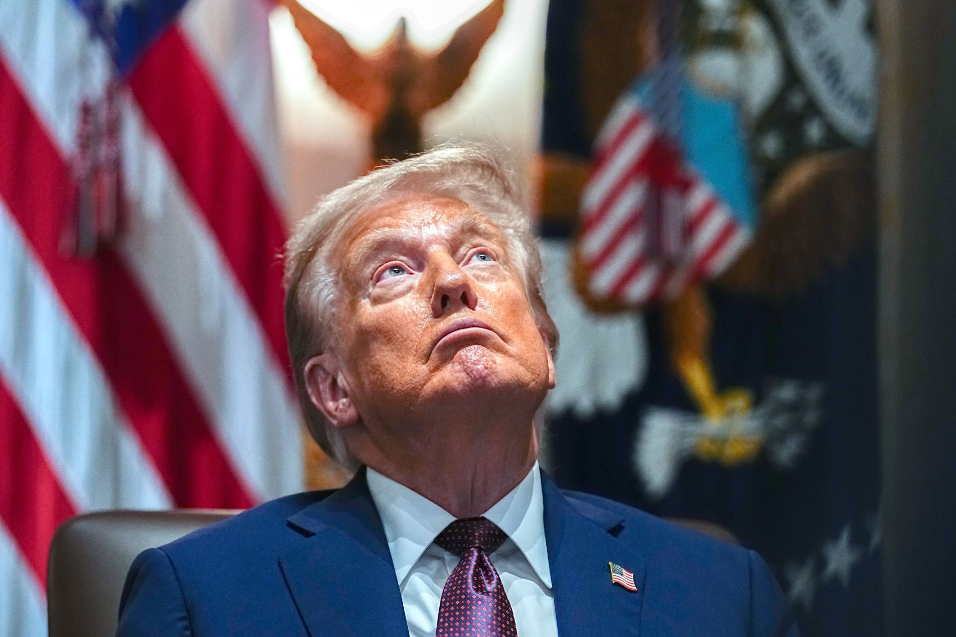 Gobierno de Trump demanda a Boston por políticas de refugio para migrantes