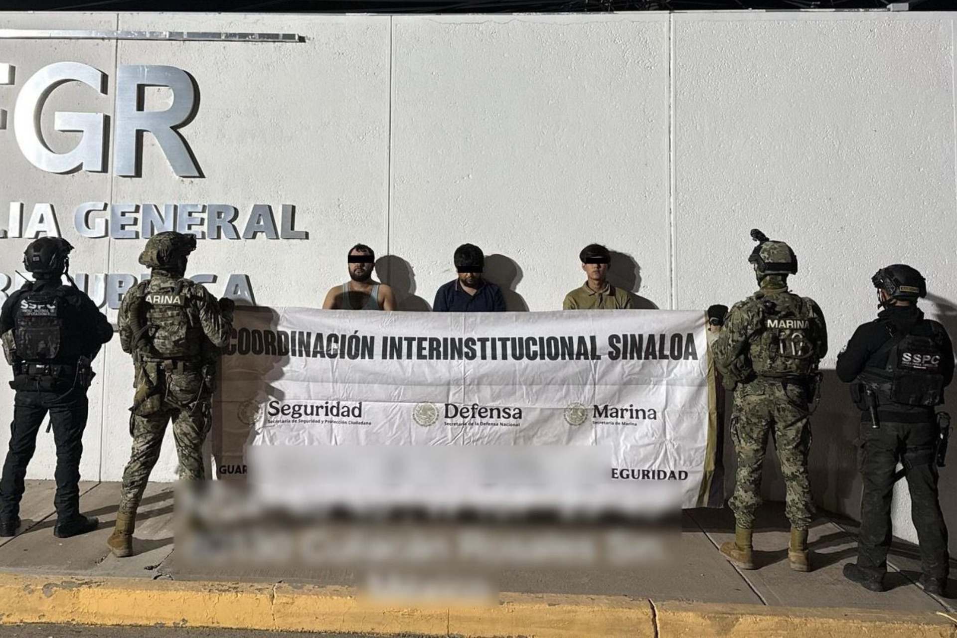 Fuerzas federales y civiles armados se enfrentan en Sinaloa; hay un abatido Fuerzas federales y civiles armados se enfrentan en Sinaloa; hay un abatido
