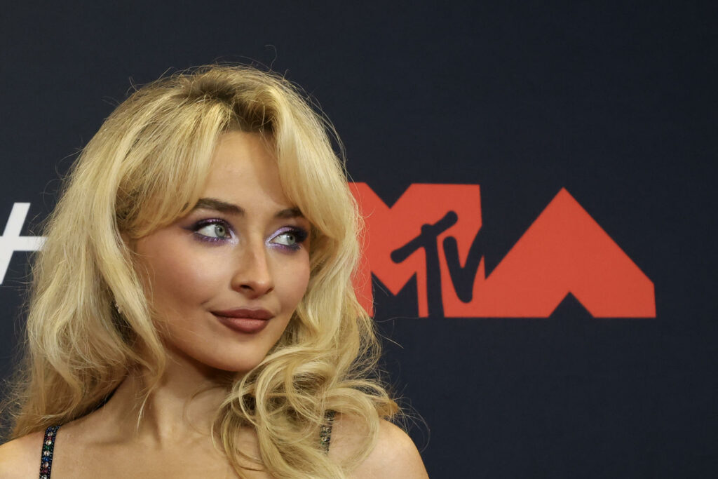 Sabrina Carpenter solicita una orden de alejamiento contra un presunto acosador - e1dc8e75c704d8fc1b76a89579f678c54cebd93aw-1024x683