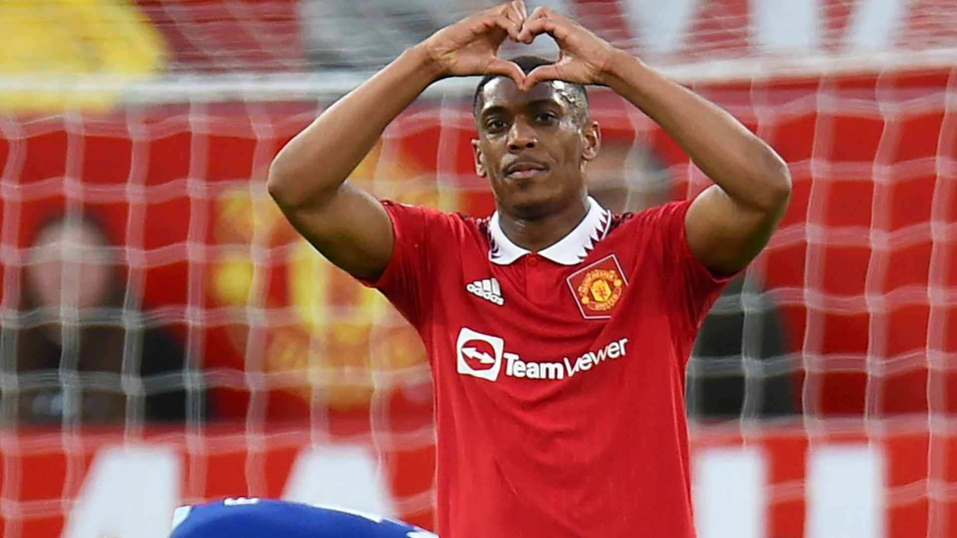 El francés Martial se suma a la constelación de estrellas europeas del Monterrey El francés Martial se suma a la constelación de estrellas europeas del Monterrey