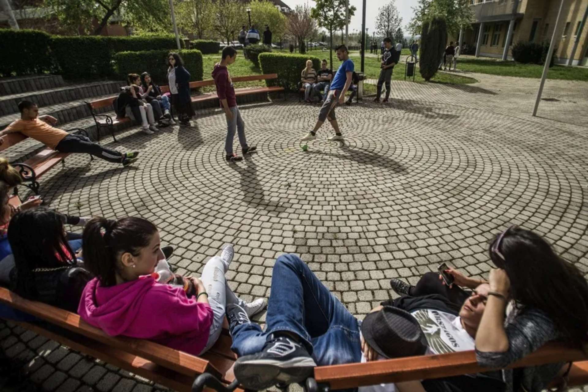 Reino Unido advierte a estudiantes extranjeros que serán expulsados si vencen sus visas