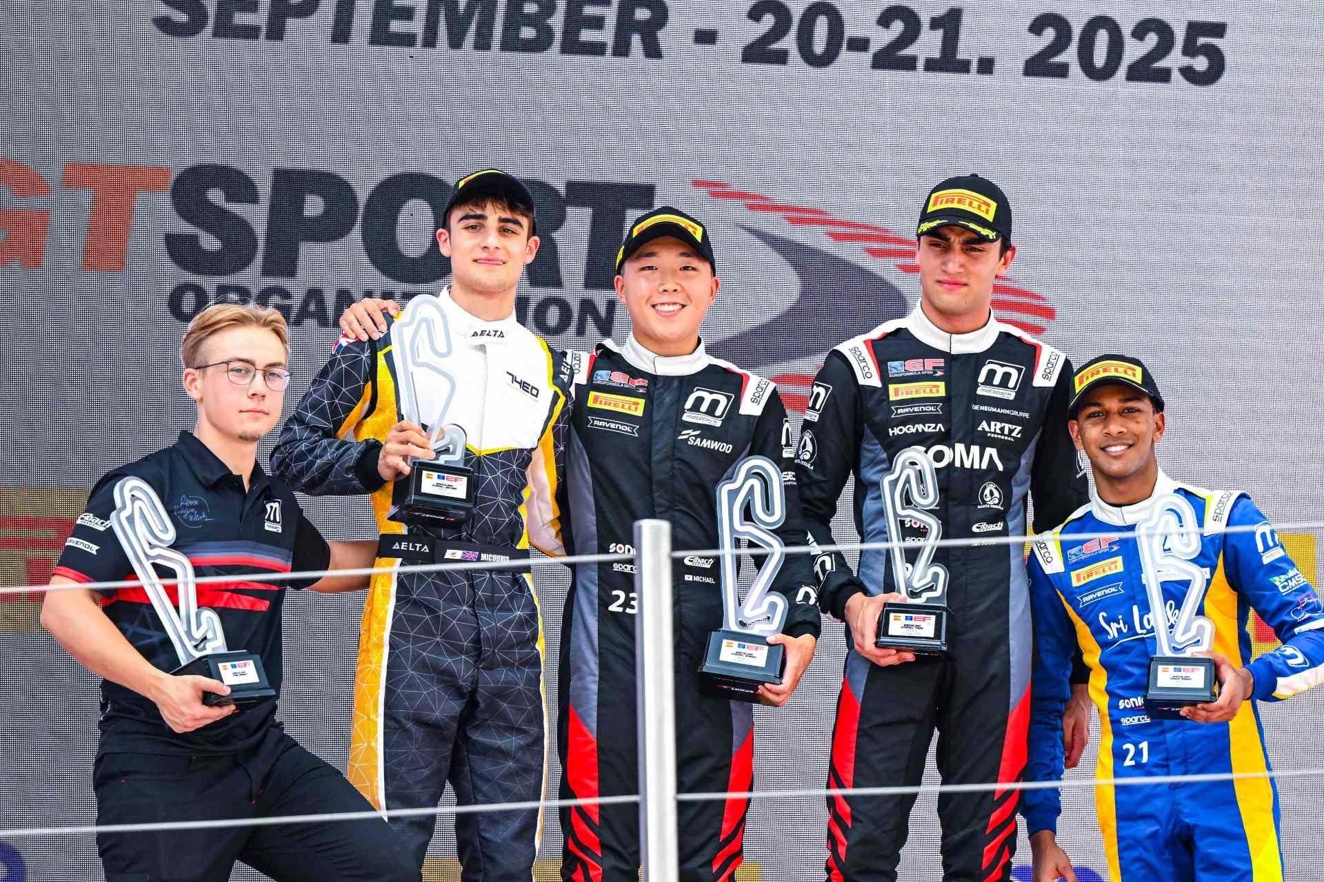 ‘Joss’ Garfias mantiene el cuarto lugar general en la Eurofórmula Open