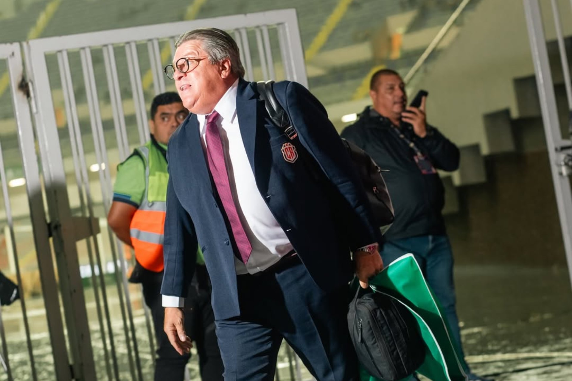 Video: Afición de Costa Rica pide la salida del ‘Piojo’ Herrera tras empate ante Haití