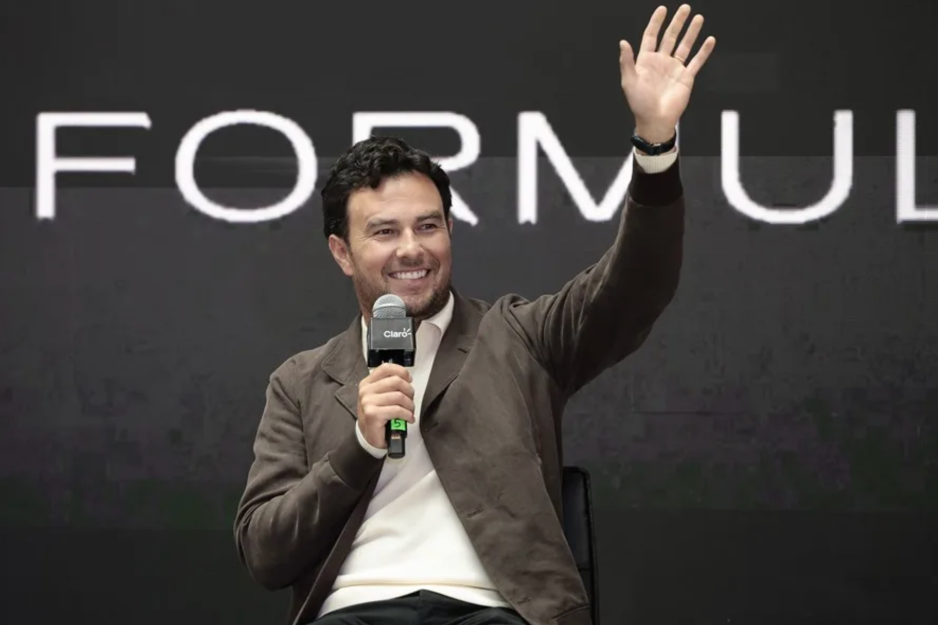 Video: ‘Checo’ Pérez reporta con la escudería Cadillac