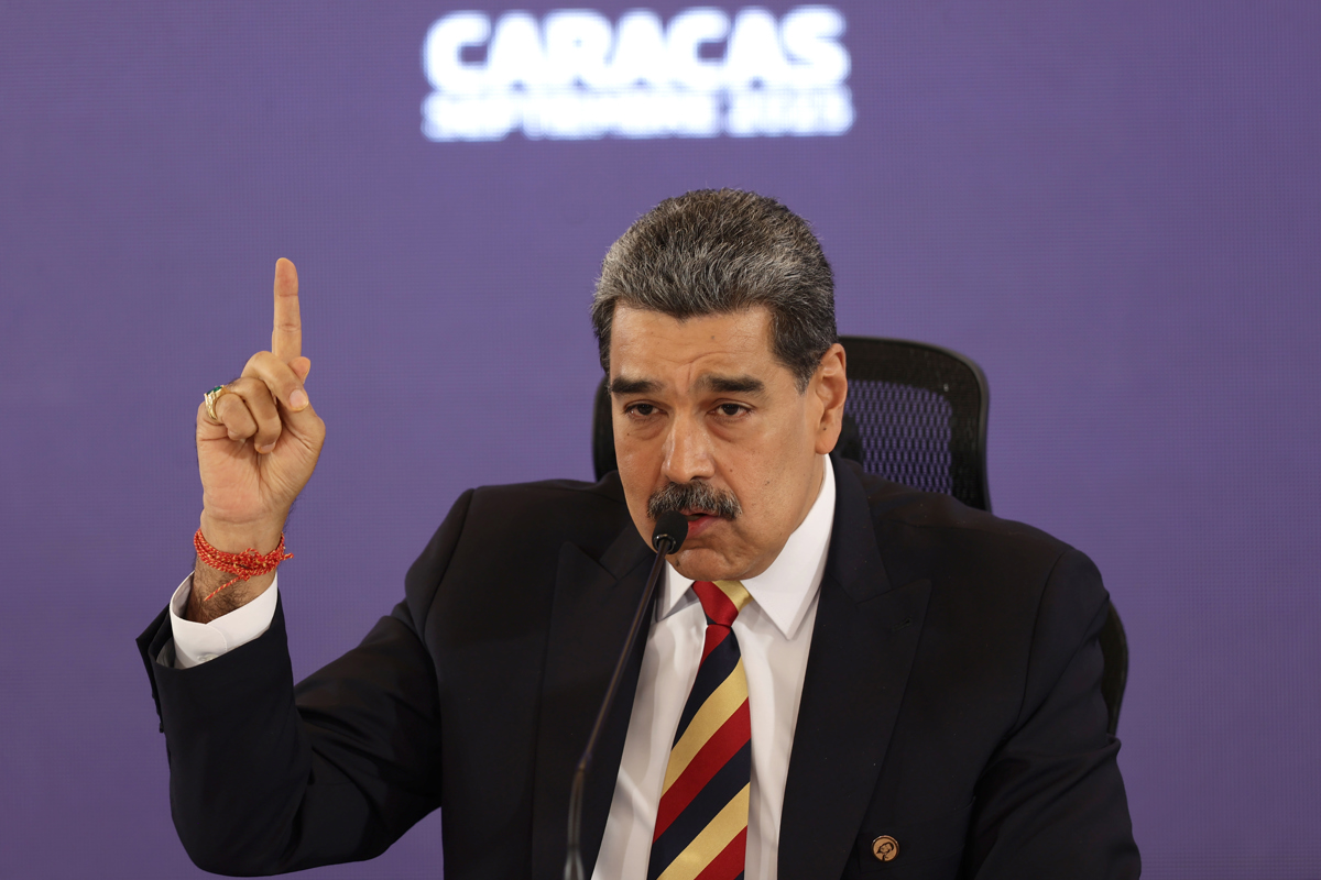 Maduro dice que atacar “militarmente” a Venezuela sería “el fin político” de Donald Trump
