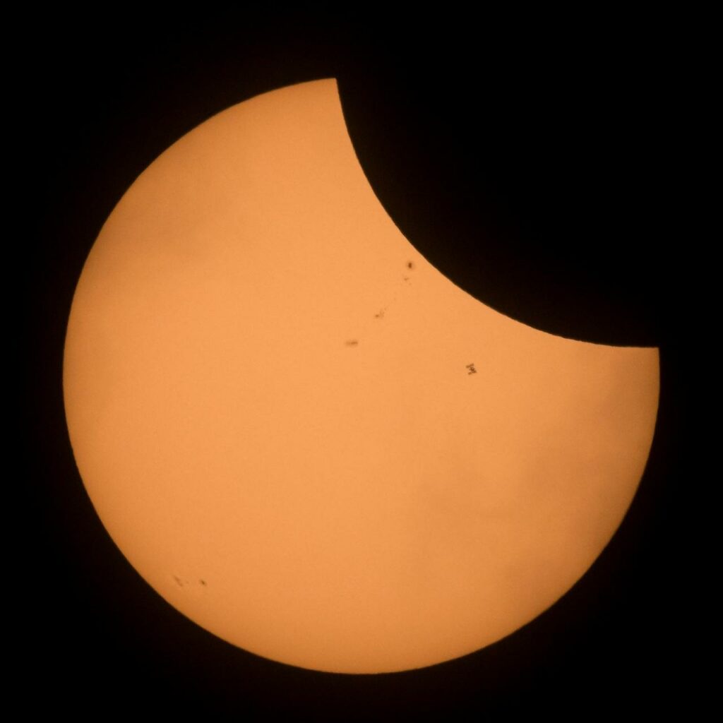 Científicos estudiarán uno de los eclipses de Luna más largos de la década - whatsapp-image-2025-09-07-at-20500-pm-1-1024x1024
