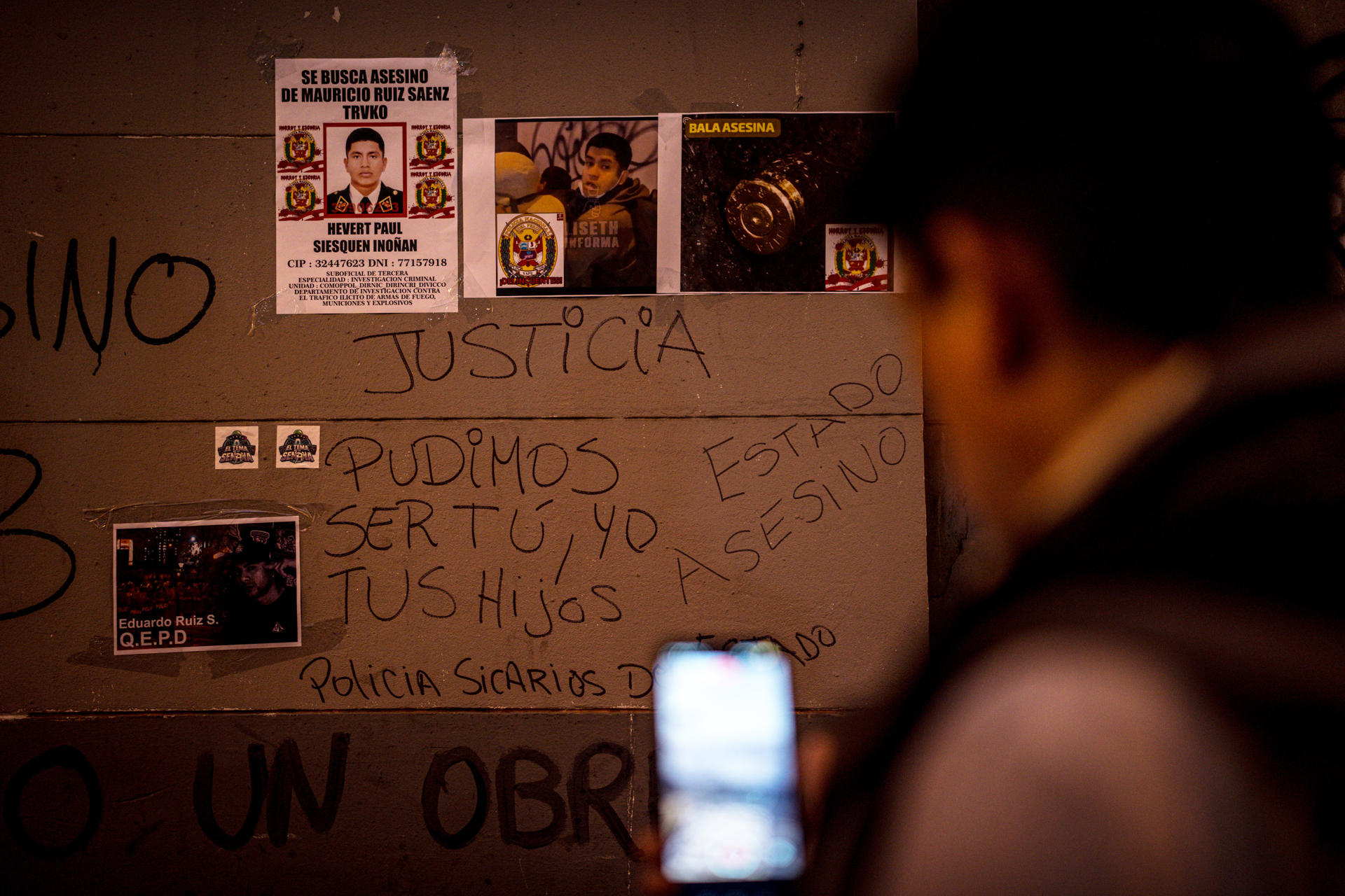 La Fiscalía de Perú pide la detención de dos policías por la muerte de un manifestante