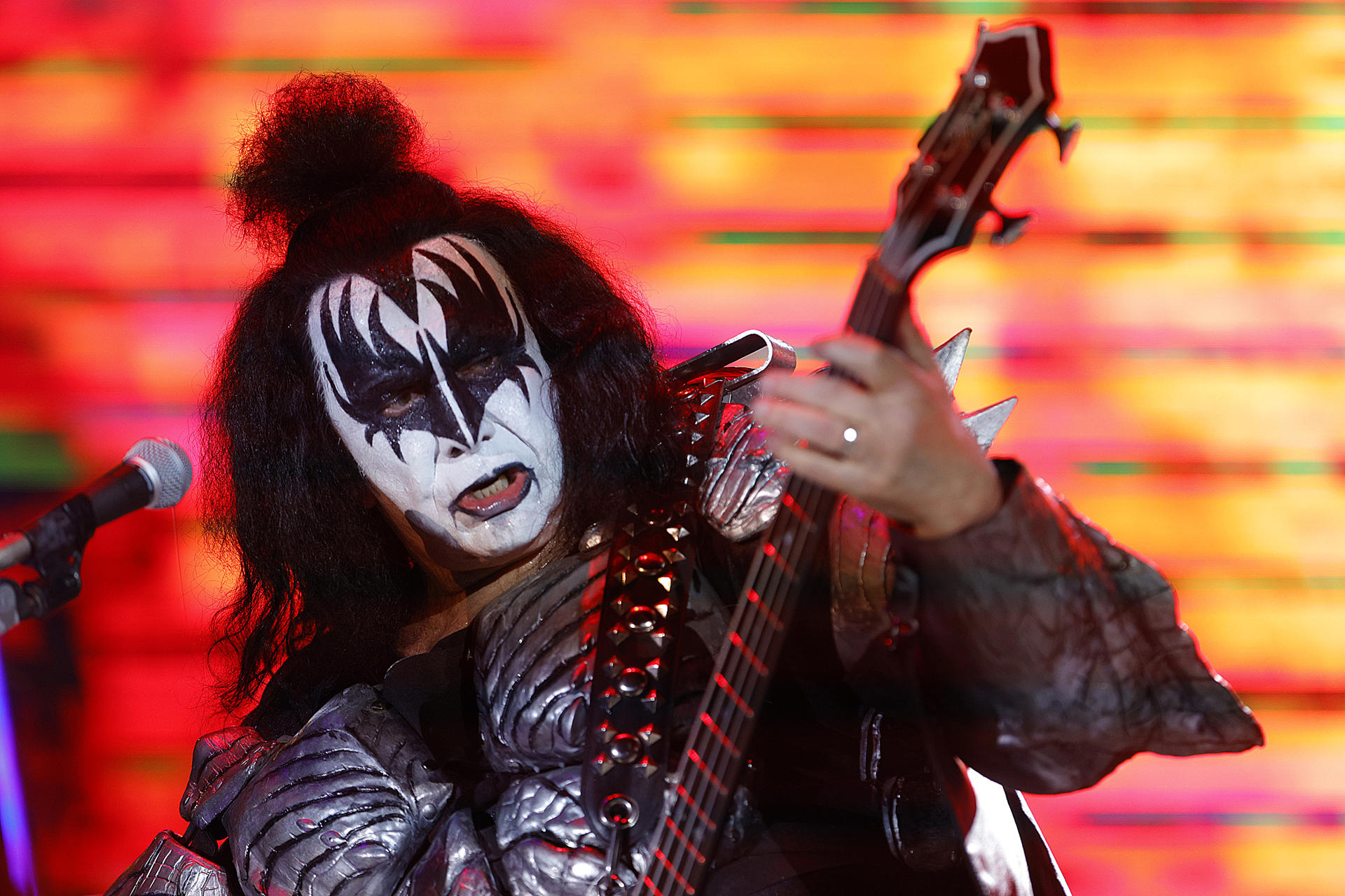 La leyenda de Kiss, Gene Simmons, hospitalizado tras un accidente de coche en California