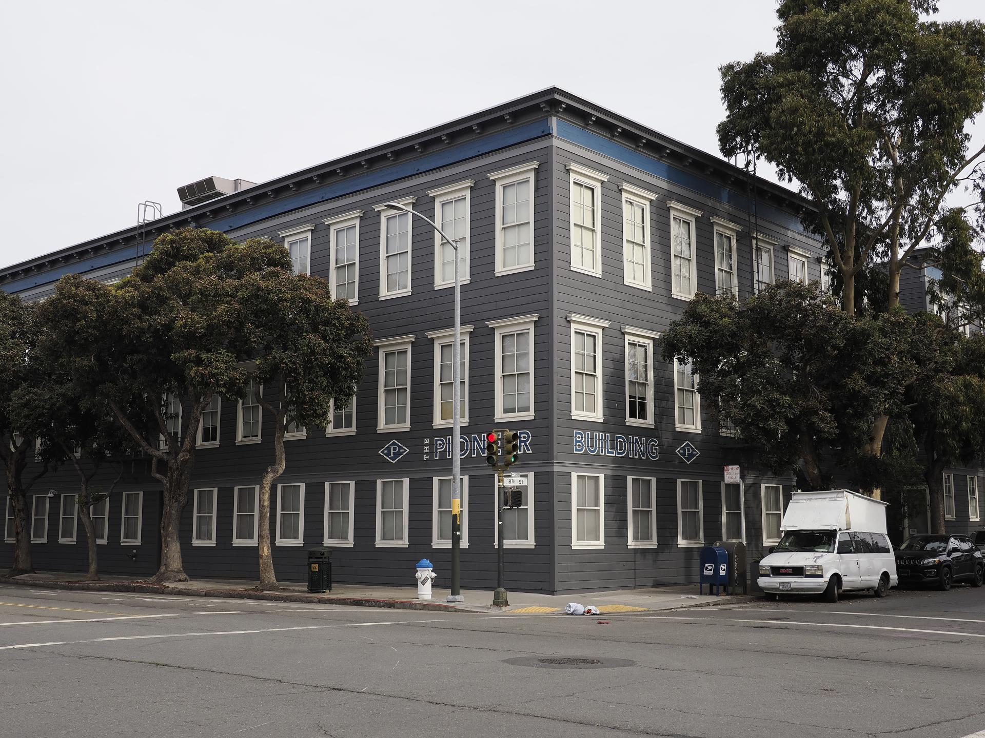 OpenAI alerta de que EE.UU. necesita más energía para mantenerse por delante de China en IA OpenAI alerta de que EE.UU. necesita más energía para mantenerse por delante de China en IA