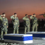 Israel recibe tres cadáveres más de Gaza, pero no está claro si son de rehenes