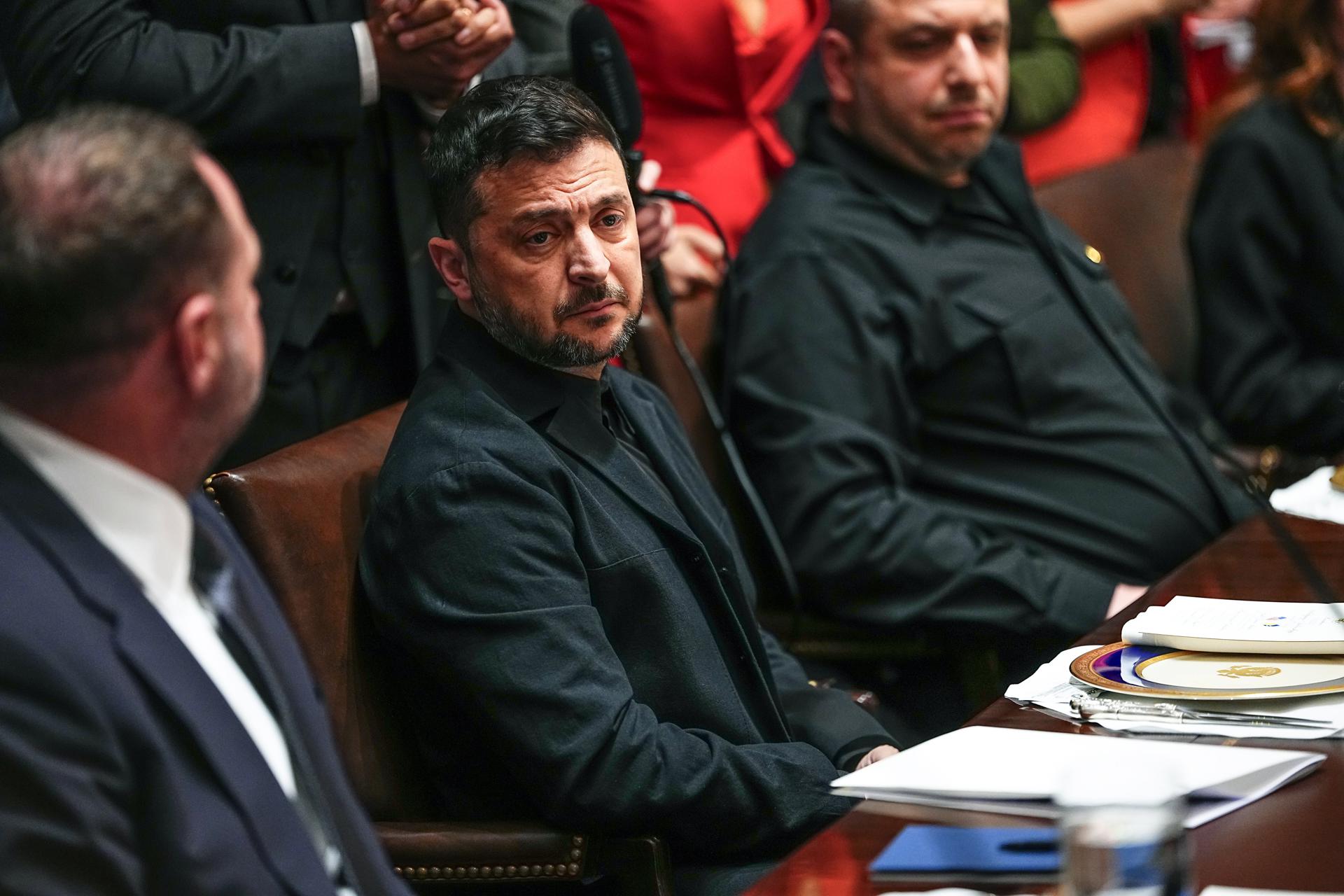 Zelenski informa de su reunión con Trump a socios europeos, que ratifican su apoyo Zelenski informa de su reunión con Trump a socios europeos, que ratifican su apoyo