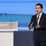 BBVA afirma que avance en el sector servicios amortigua desaceleración en México