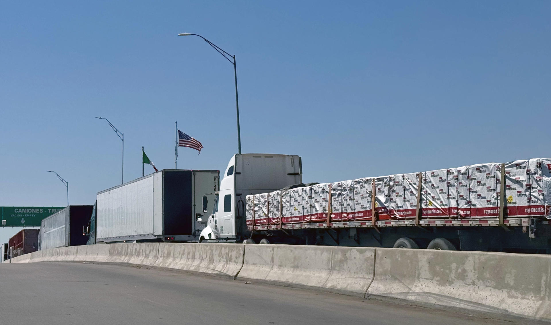 La tasa arancelaria efectiva de EE.UU. a productos mexicanos baja al 7.5% por el T-MEC