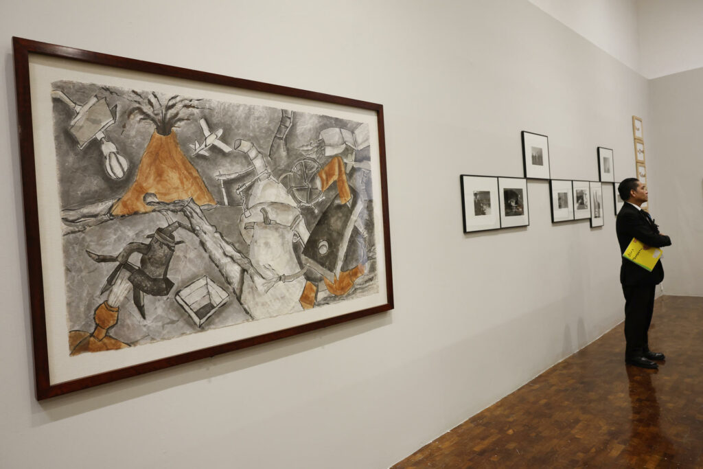 Una exposición reflexiona sobre las huellas del terremoto de 1985 en la Ciudad de México - 944fdd0c0172d491c9300ccd1f2c21b20de549e0w-1024x683