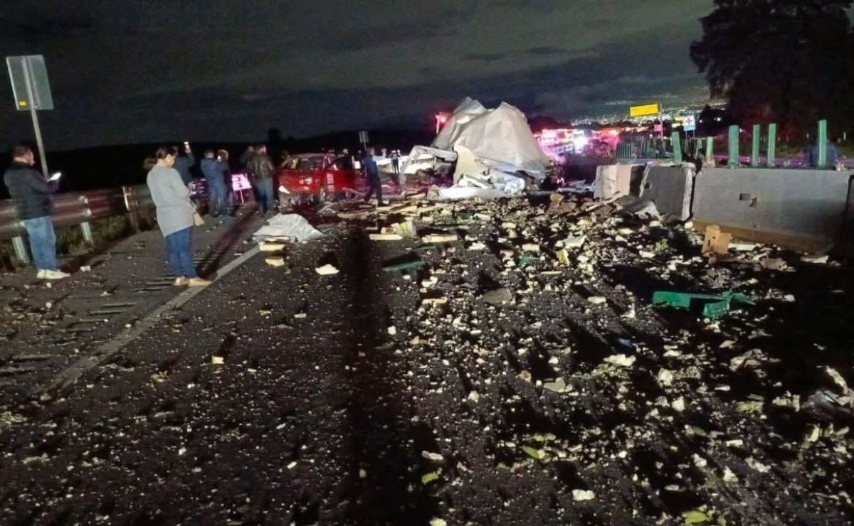 Accidente provoca caos vial sobre la México-Puebla Accidente provoca caos vial sobre la México-Puebla