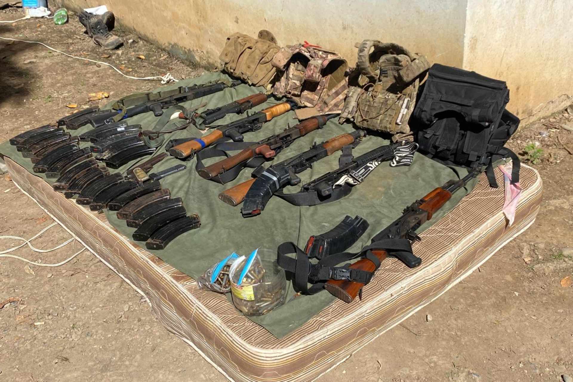 Ejército mexicano y Guardia Nacional aseguran armas en Chiapas