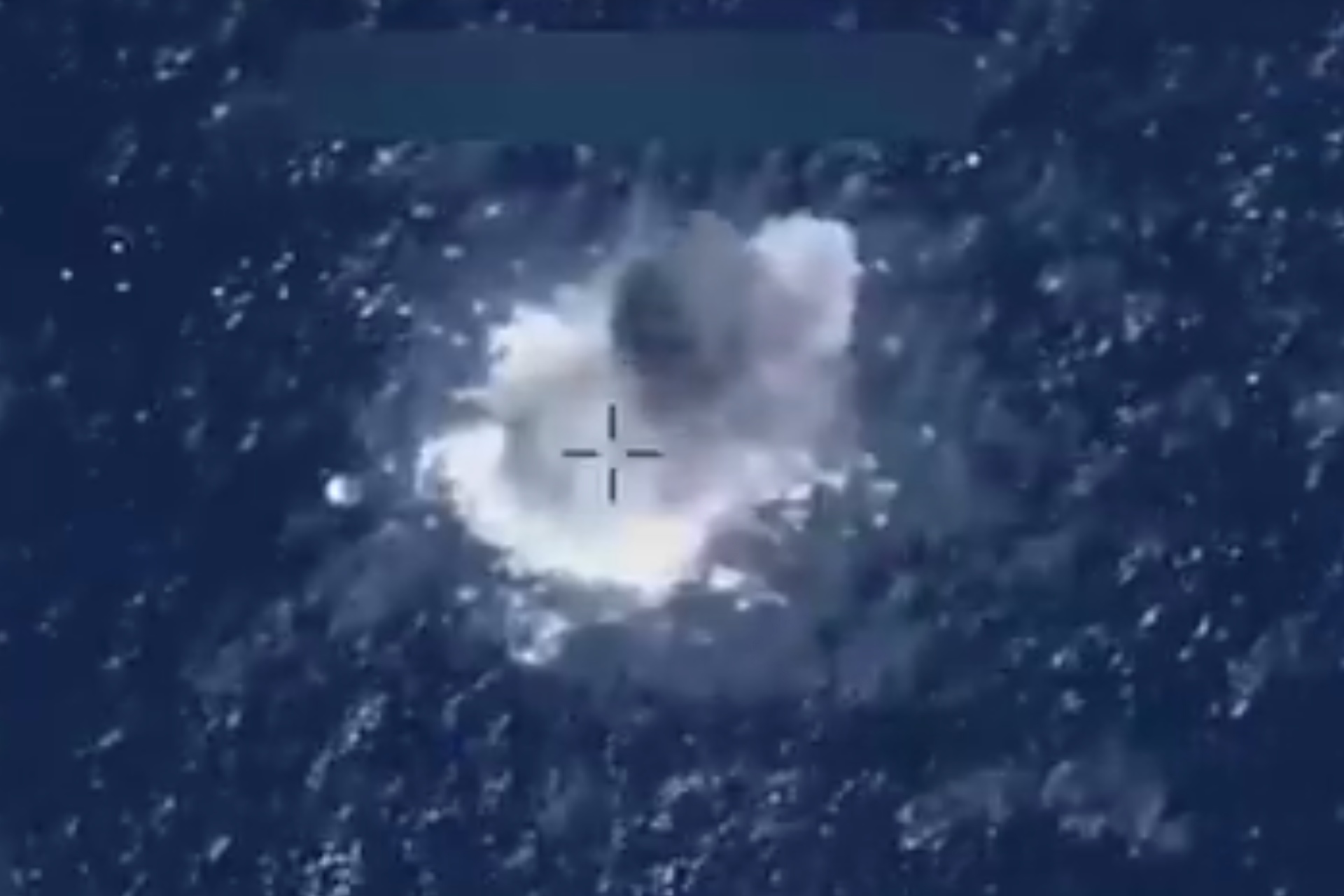 EE.UU. mata a 14 personas tras atacar 4 narcolanchas en el Pacífico; México busca a sobreviviente