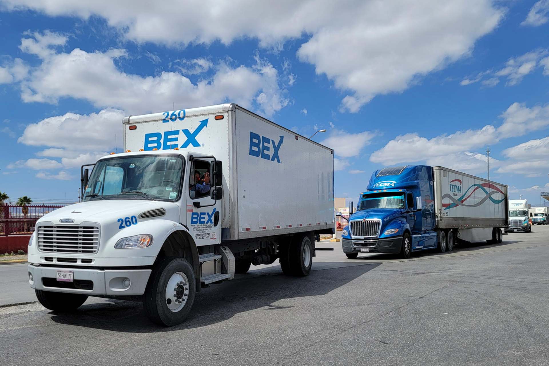 Trump impondrá aranceles a camiones pesados a partir del 1 de noviembre