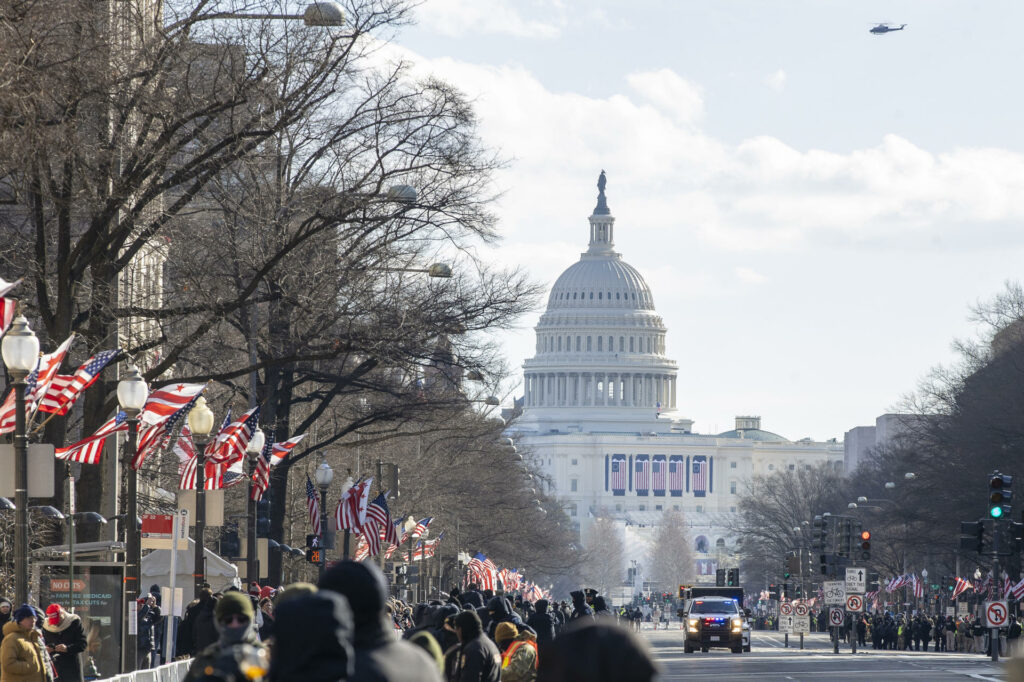 Economía de Estados Unidos podría perder hasta 14 mil mdd por cierre del Gobierno