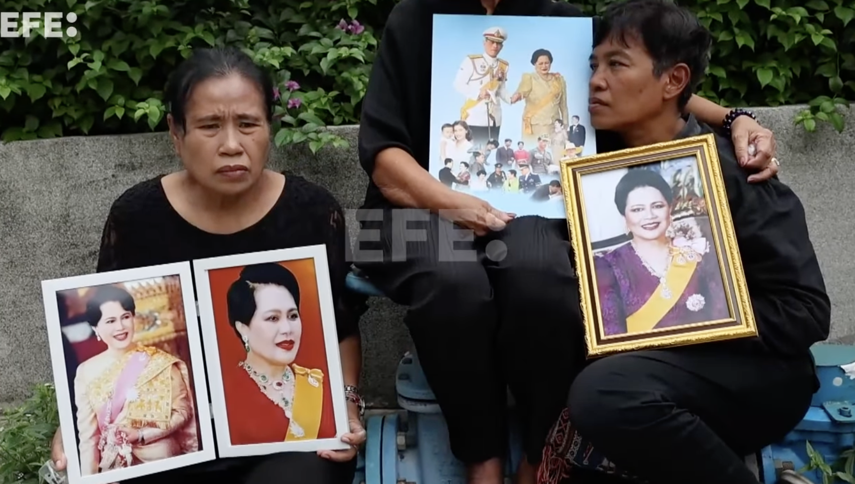 Tailandia decreta 30 días de luto por la muerte de la reina madre Sirikit Tailandia decreta 30 días de luto por la muerte de la reina madre Sirikit