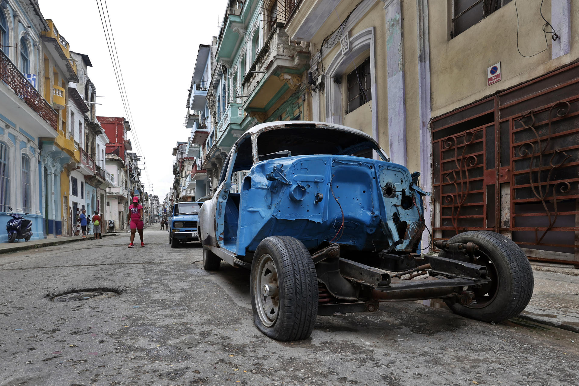 ¿Son las sanciones de EE.UU. la causa principal de la crisis en Cuba? Hablan ocho economistas