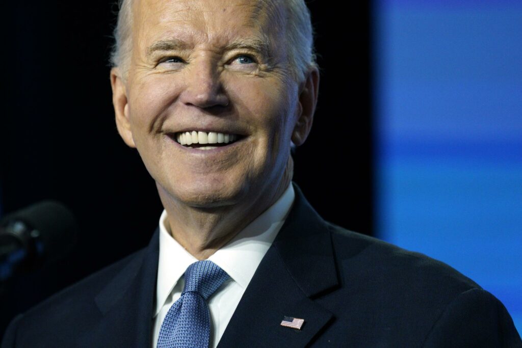 El expresidente de EE.UU. Joe Biden finaliza su radioterapia contra el cáncer