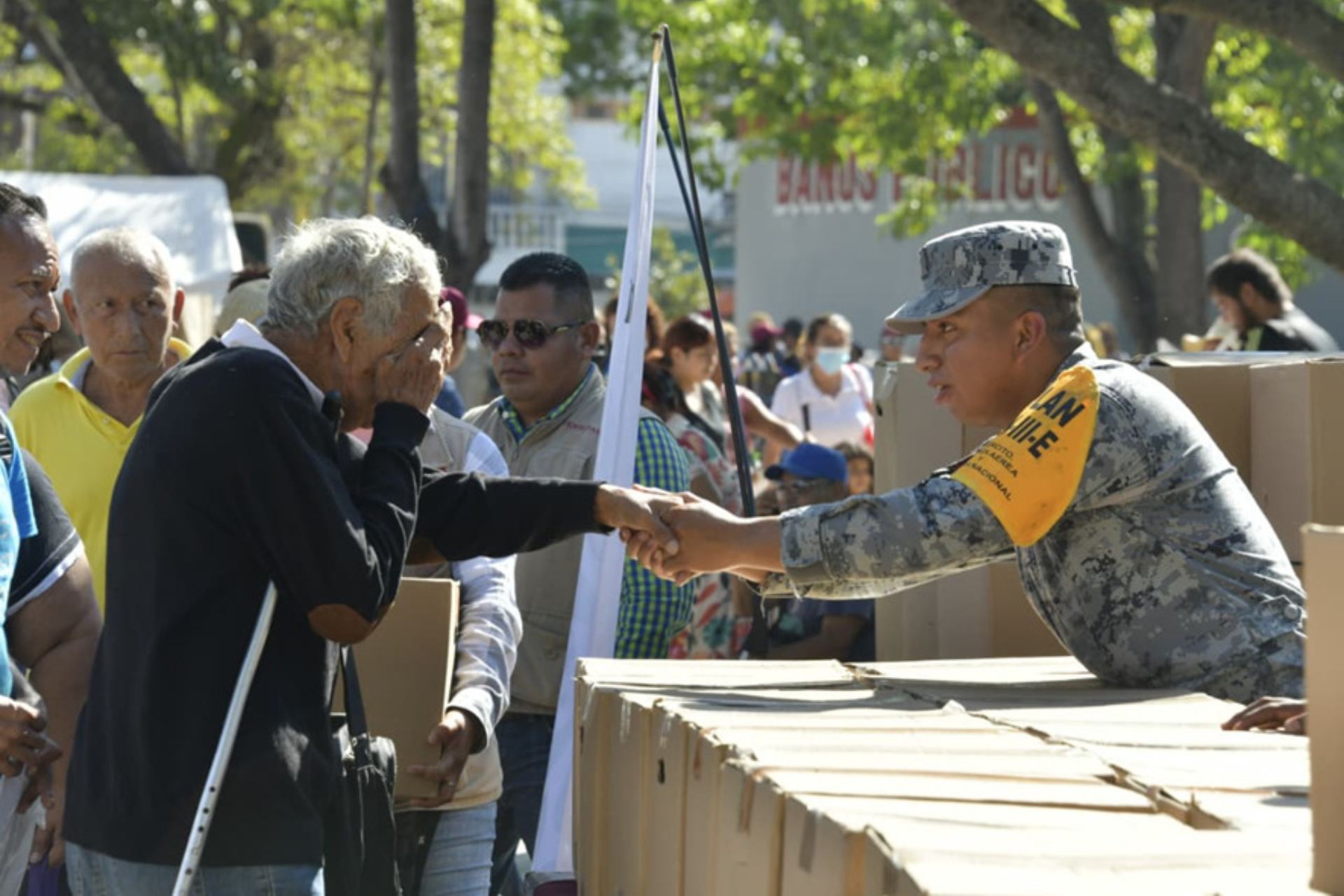 Ejército, Fuerza Aérea y Guardia Nacional mantienen apoyo a población afectada por las lluvias en 5 estados Ejército, Fuerza Aérea y Guardia Nacional mantienen apoyo a población afectada por las lluvias en 5 estados