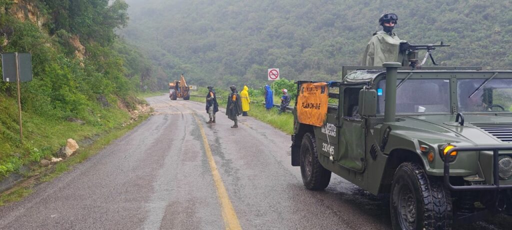 Ejército y Guardia Nacional activan el Plan DN-III-E en la Sierra Gorda de Querétaro por deslaves - ejercito-y-guardia-nacional-activan-el-plan-dn-iii-e-en-la-sierra-gorda-de-queretaro-por-deslaves-3-1024x461