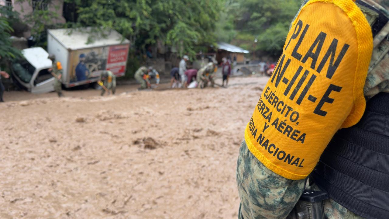 Ejército y Guardia Nacional activan el Plan DN-III-E en la Sierra Gorda de Querétaro por deslaves